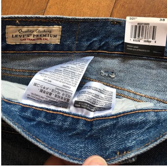 NWT Vintage Levis Blue 501 '93 shorts NWT size 38 - Picture 7 of 9